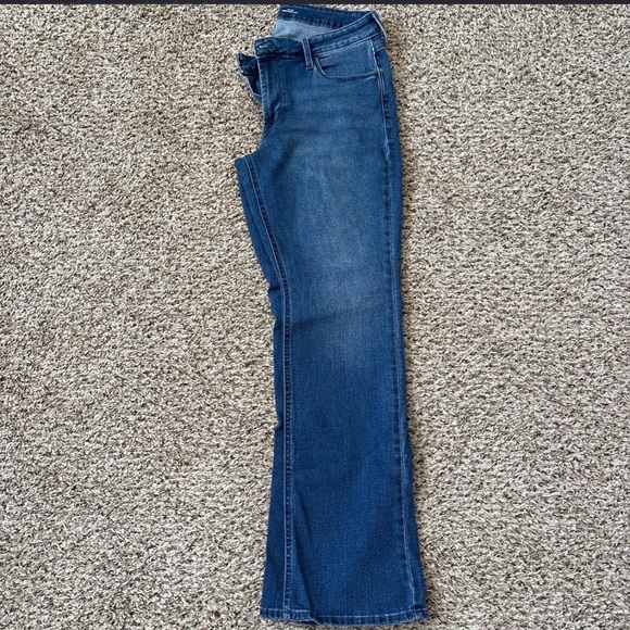 Old Navy Denim - Old Navy Women's Boot Cut Jeans in Deep Blue